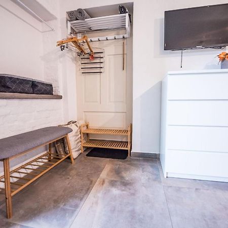 Apartman Ve Dvore Ratiskovice Buitenkant foto