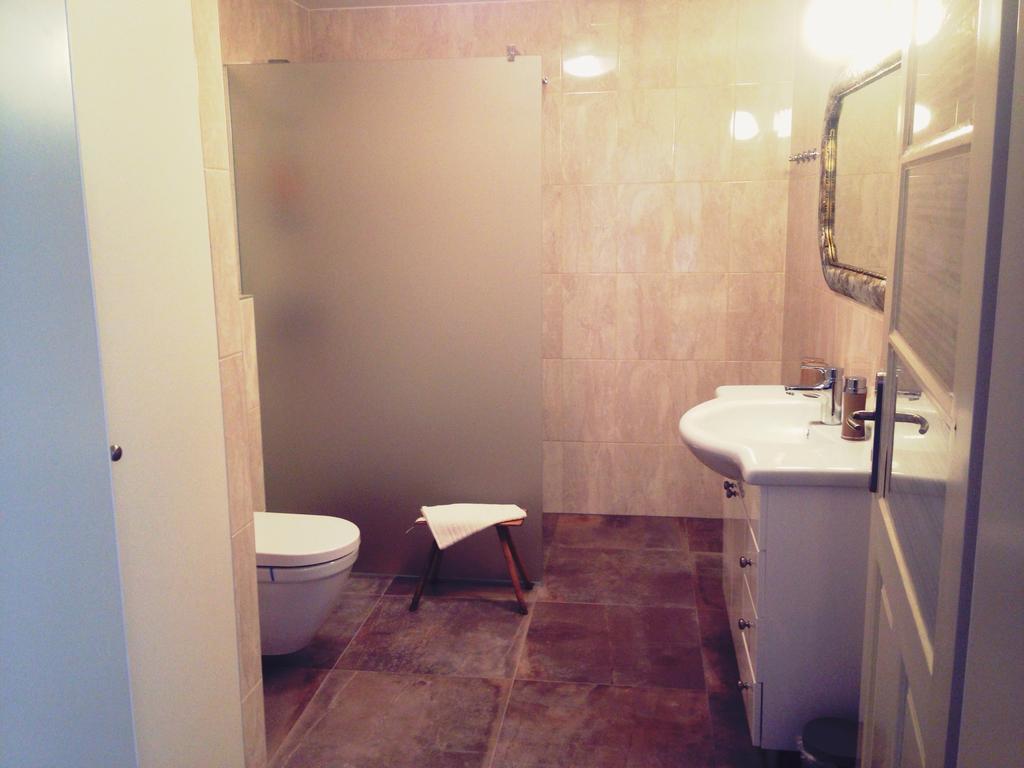 Apartman Ve Dvore Ratiskovice Buitenkant foto